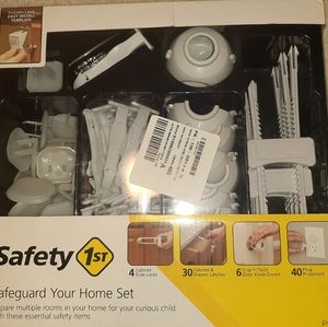 Safeguard complete home set